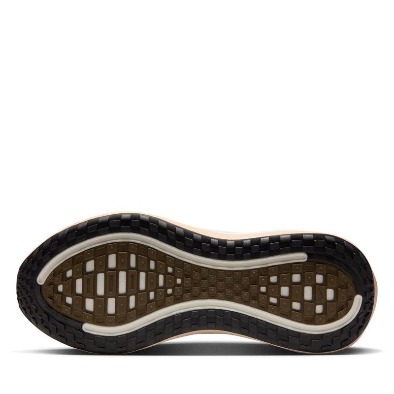 Women's Nike Vomero Plus - Summit White/Metallic Gold