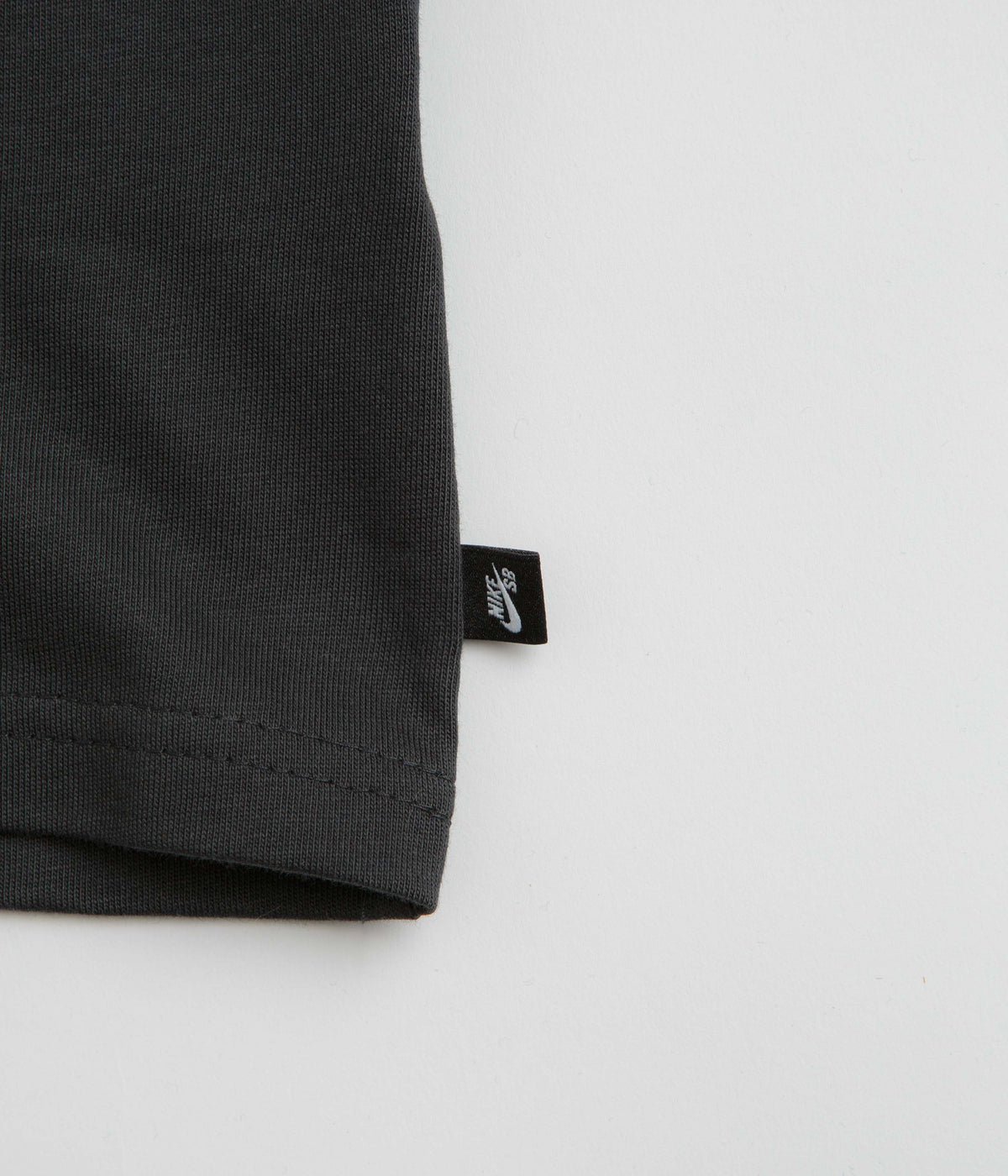 Nike SB Skate Char T-Shirt - Off Noir