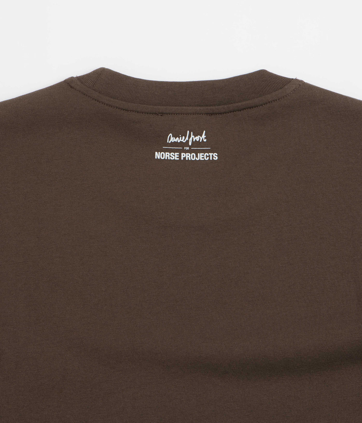 Norse Projects x Daniel Frost Baker Ascent T-shirt - Seal Brown