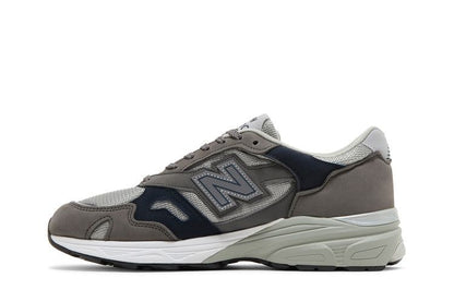 New Balance 920 Grey Black