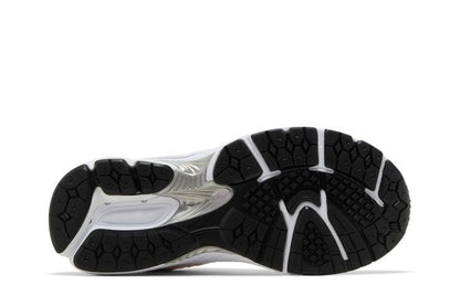 New Balance 2002R Pink Granite (GS)
