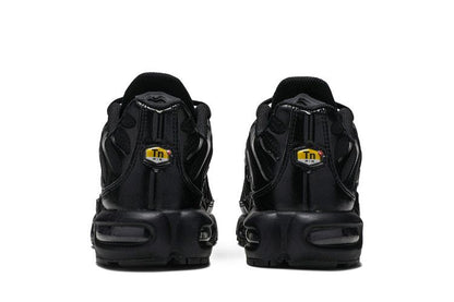 Nike Air Max Plus Triple Black