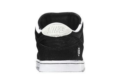 Nike SB Dunk Low Medicom Toy (2020)