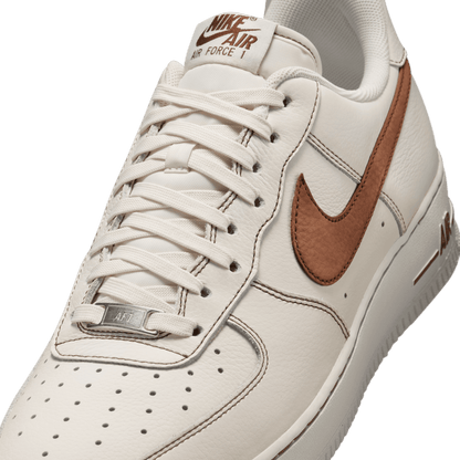 Men's Nike Air Force 1 '07 LV8 "Ivory Saddle Brown"