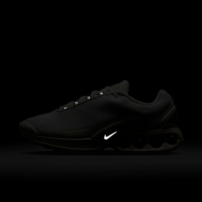 Nike Air Max Dn Tech - Women's