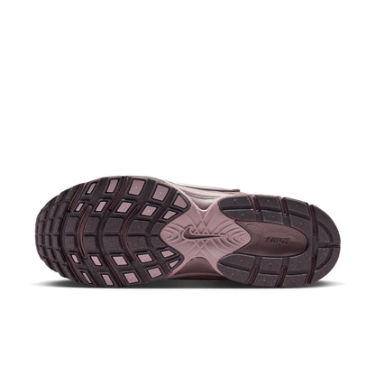 Nike V5 RNR - Men's