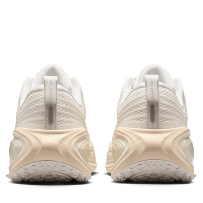 Women's Nike Vomero Plus - Summit White/Chalk