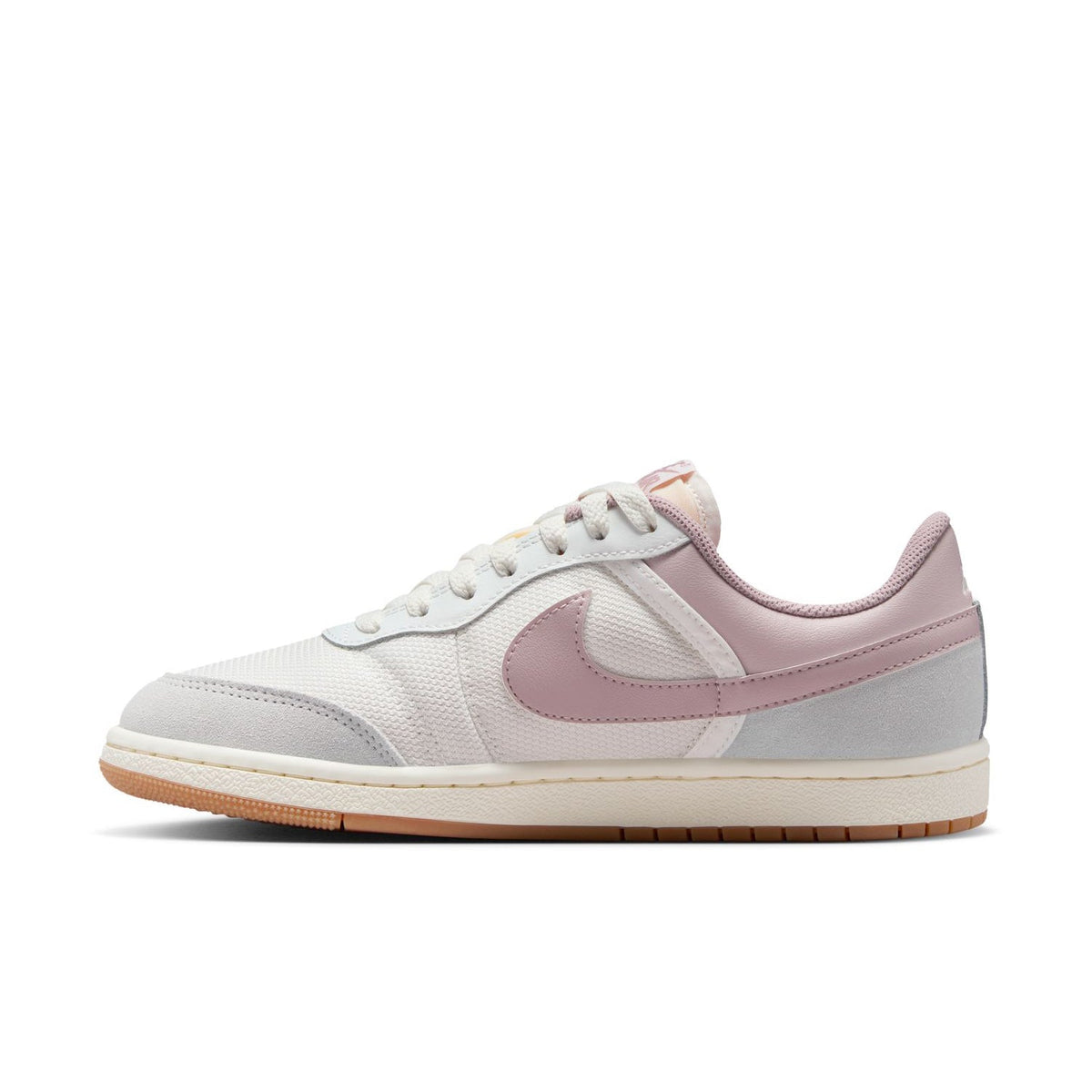 AJ Skyline Low - Womens