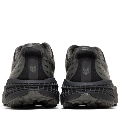 Hoka Speedgoat 2 - Black/Asphalt Grey