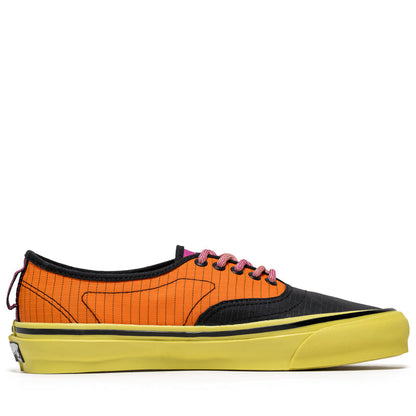 Vans OTW Authentic HT Vibram - Black/Solar