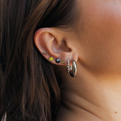 Beaded Bar Flat Back Stud