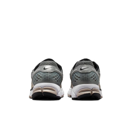 Men's Nike Zoom Vomero 5 College Grey/Black-Cave Stone (FB9149 005)