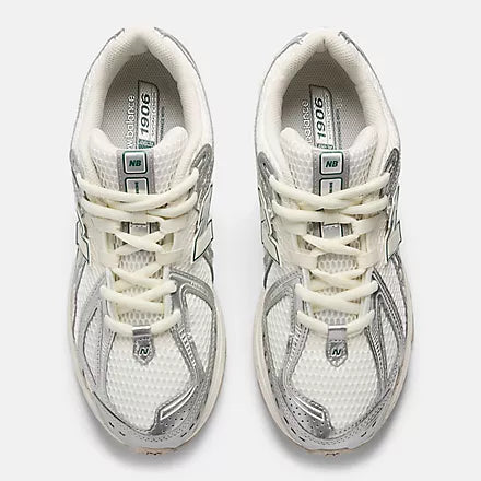 Men's/Women's New Balance 1906 "Silver Metallic Sea Salt"