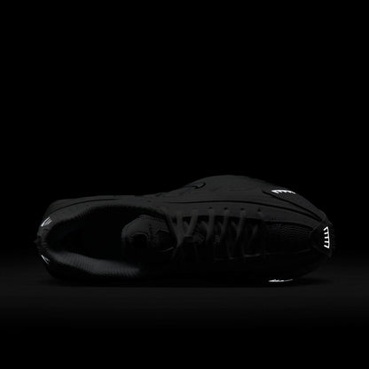 Nike Shox R4 - Women's