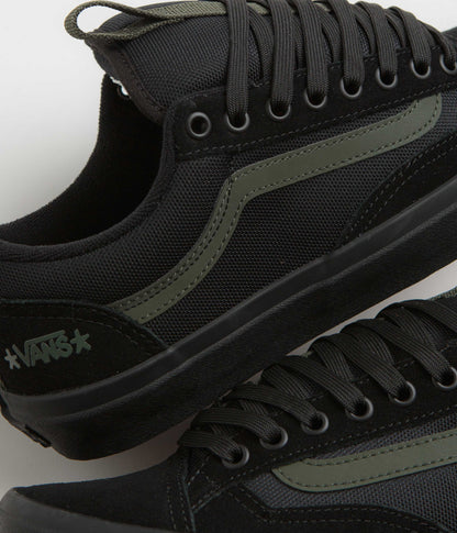 Vans Skate Old Skool 36+ Shoes - (Atiba) Black / Dark Green
